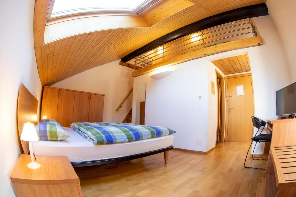 Hotel Bb Garni Motta Airolo Exterior foto